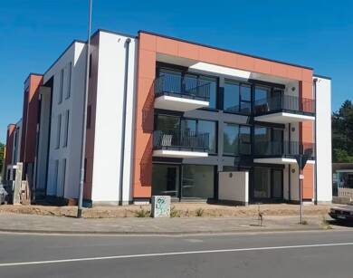 Wohnung zur Miete 1.300 € 3 Zimmer 93 m² Geschoss 2/2 frei ab 01.08.2025 Andreas-Bräm-Straße Neukirchen Neukirchen-Vluyn 47506
