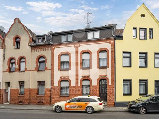 Reihenmittelhaus zum Kauf 299.000 € 7 Zimmer 159,1 m² 160 m² Grundstück frei ab 01.11.2026 Frechen Frechen 50226