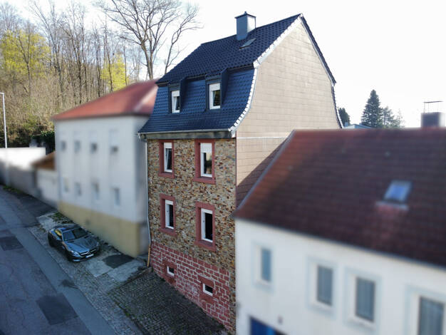Mehrfamilienhaus zum Kauf 250.000 € 7 Zimmer 133,1 m² 122 m² Grundstück Zweibrücken Zweibrücken 66482