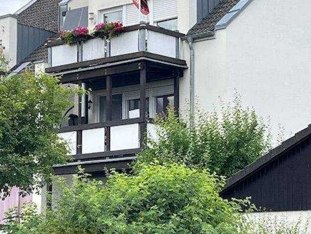 Wohnung zum Kauf 149.000 € 3,5 Zimmer 82,1 m² 1. Geschoss frei ab sofort Neugattendorf Gattendorf 95185