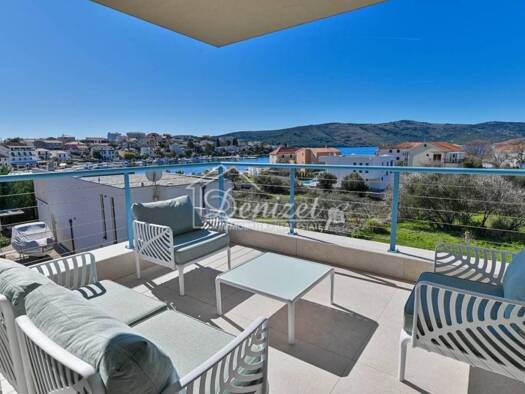 Haus zum Kauf 1.200.000 € 5 Zimmer 205 m² Seget