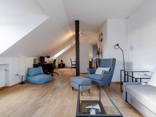 Wohnung zum Kauf 675.000 € 3 Zimmer 86,7 m² 5. Geschoss Sachsenhausen Frankfurt am Main 60596