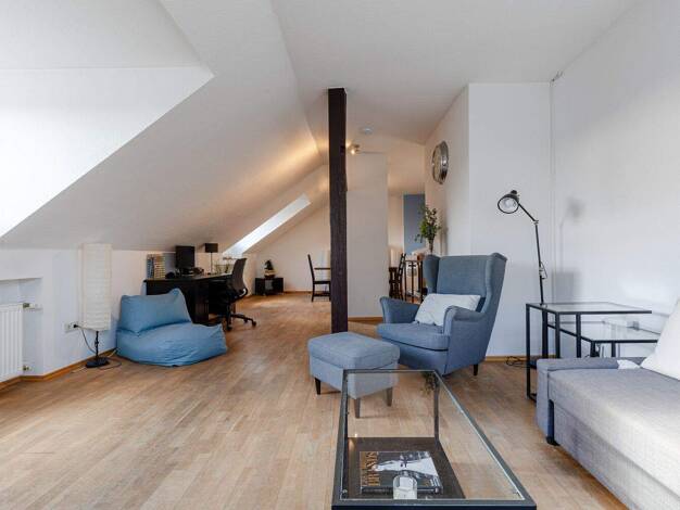 Wohnung zum Kauf 675.000 € 3 Zimmer 86,7 m² 5. Geschoss Sachsenhausen Frankfurt am Main 60596