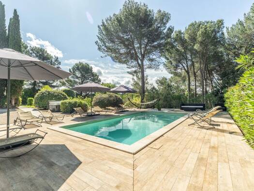 Sonstiges zum Kauf 3.400.000 € 15 Zimmer 17.000 m² Grundstück PUGET 84360