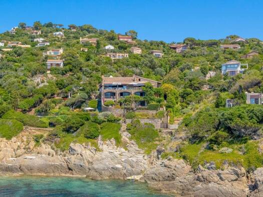 Einfamilienhaus zum Kauf 4.300.000 € 14 Zimmer 370 m² 3.300 m² Grundstück Le Port la Capte ILE DU LEVANT 83400