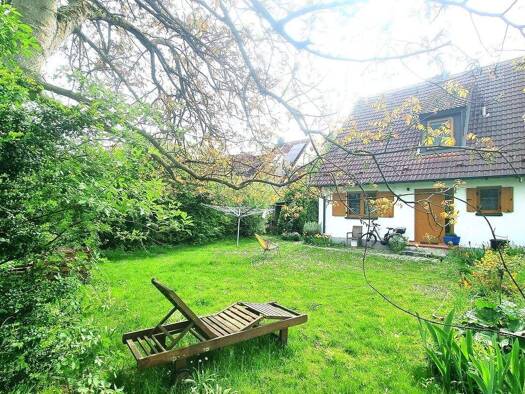 Doppelhaushälfte zum Kauf 528.000 € 5 Zimmer 104 m² 503 m² Grundstück frei ab 01.09.2026 Hüttendorf Erlangen 91056