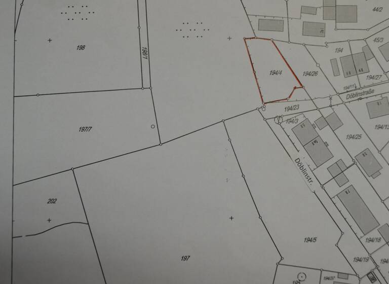 Grundstück zum Kauf provisionsfrei 499.500 € 676 m² Grundstück Döblinstr. Fischbach Nürnberg 90475