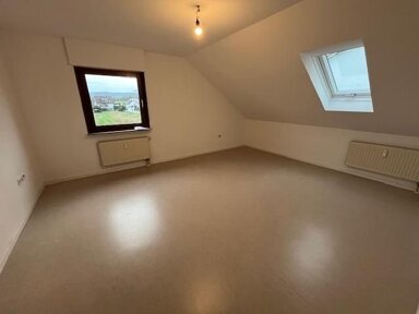 Wohnung zur Miete 565 € 2,5 Zimmer 61 m² 2. Geschoss Holzmaden 70371