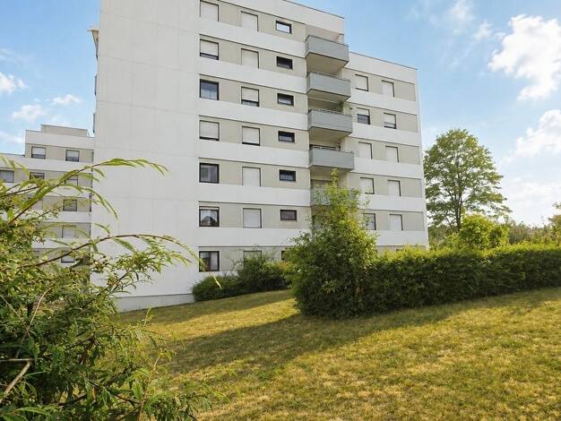 Wohnung zum Kauf 385.000 € 4 Zimmer 106,9 m² EG frei ab 01.11.2026 Höchberg 97204