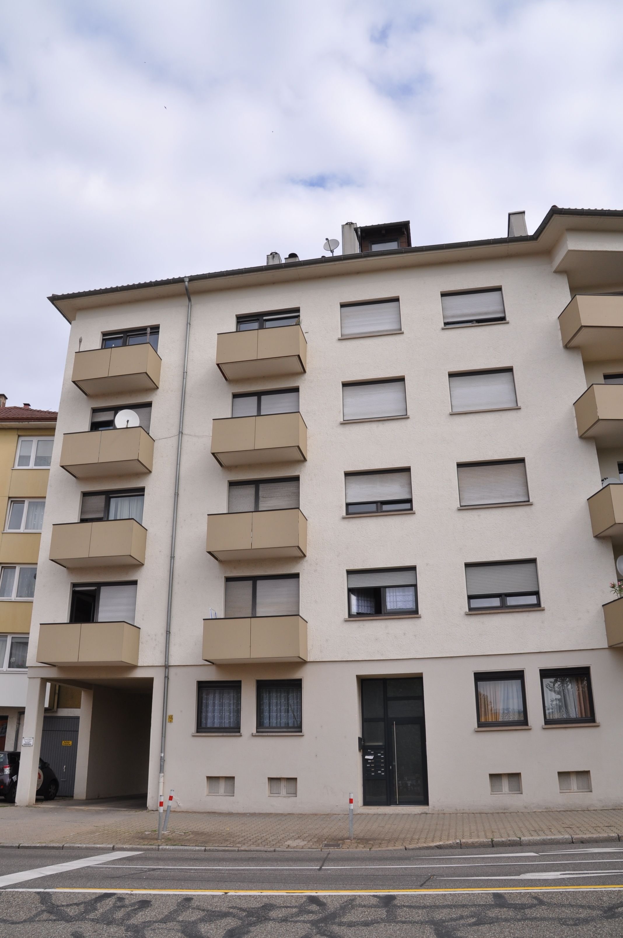 Wohnung zur Miete 980 € 4,5 Zimmer 121 m²<br/>Wohnfläche 4.<br/>Geschoss Blücherstraße 2 Nordstadt - Stadtviertel 081 Pforzheim 75177