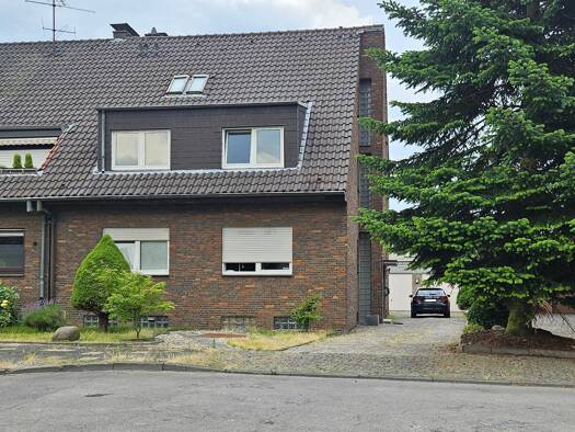 Wohnung zur Miete 890 € 3,5 Zimmer 88 m² Geschoss 1/2 frei ab sofort Fuhlenbrock Bottrop 46242