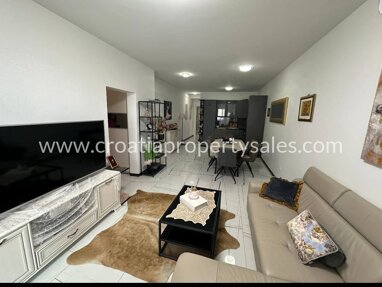 Wohnung zum Kauf 320.000 € 2 Zimmer 98 m² Omis