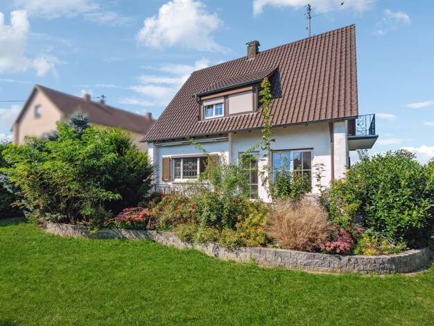 Einfamilienhaus zum Kauf 399.000 € 4 Zimmer 119 m² 411 m² Grundstück frei ab sofort Burgau Burgau 89331