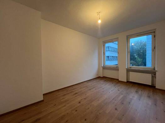 Wohnung zur Miete 525 € 2 Zimmer 50 m² 2. Geschoss frei ab 01.05.2026 Alfredstr. 55 Rüttenscheid Essen 45130