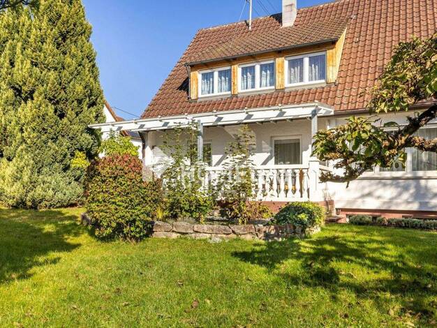 Einfamilienhaus zum Kauf 599.000 € 7,5 Zimmer 150 m² 670 m² Grundstück Weil im Schönbuch 71093