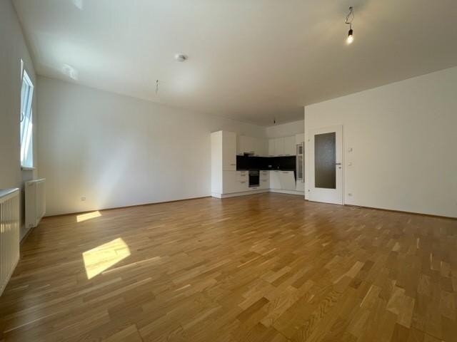 Wohnung zur Miete 984 € 3 Zimmer 94 m²<br/>Wohnfläche Pfarrplatz 19 Linz Linz 4020