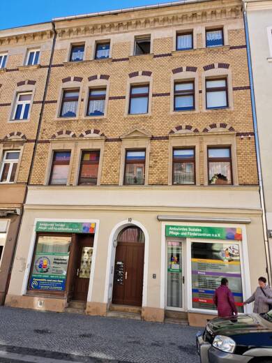 Mehrfamilienhaus zum Kauf als Kapitalanlage geeignet 195.000 € 14 Zimmer 303 m² 150 m² Grundstück Bahnhofstraße 10 Löbau Löbau 02708