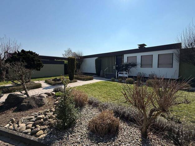 Einfamilienhaus zum Kauf 7 Zimmer 355,2 m² 2.250 m² Grundstück frei ab sofort Wadern 66687