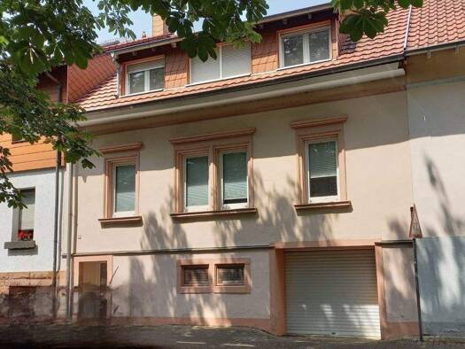 Mehrfamilienhaus zum Kauf 329.000 € 7 Zimmer 200 m² 280 m² Grundstück Seyenstrasse St. Ingbert Sankt Ingbert 66386