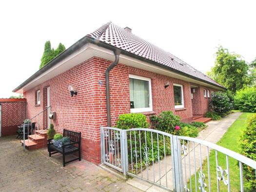 Bungalow zum Kauf 395.000 € 12 Zimmer 195 m² 627 m² Grundstück Wittmund 26409