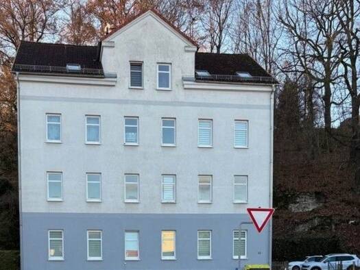 Mehrfamilienhaus zum Kauf als Kapitalanlage geeignet 220.000 € 1.030 m² Grundstück Wilkau-Haßlau 08112