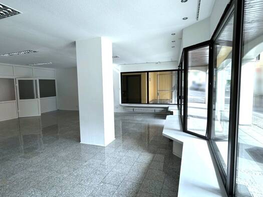 Ladenfläche zur Miete 900 € 98 m² Verkaufsfläche Memmingen 87700