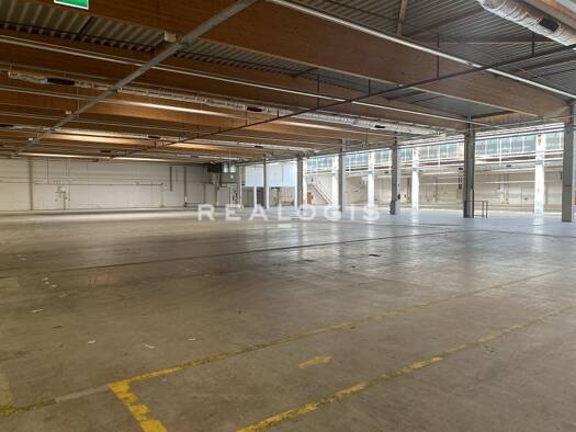 Halle/Industriefläche zur Miete 2.600 m² Lagerfläche teilbar ab 1.000 m² Haimpfarrich Roth 91154