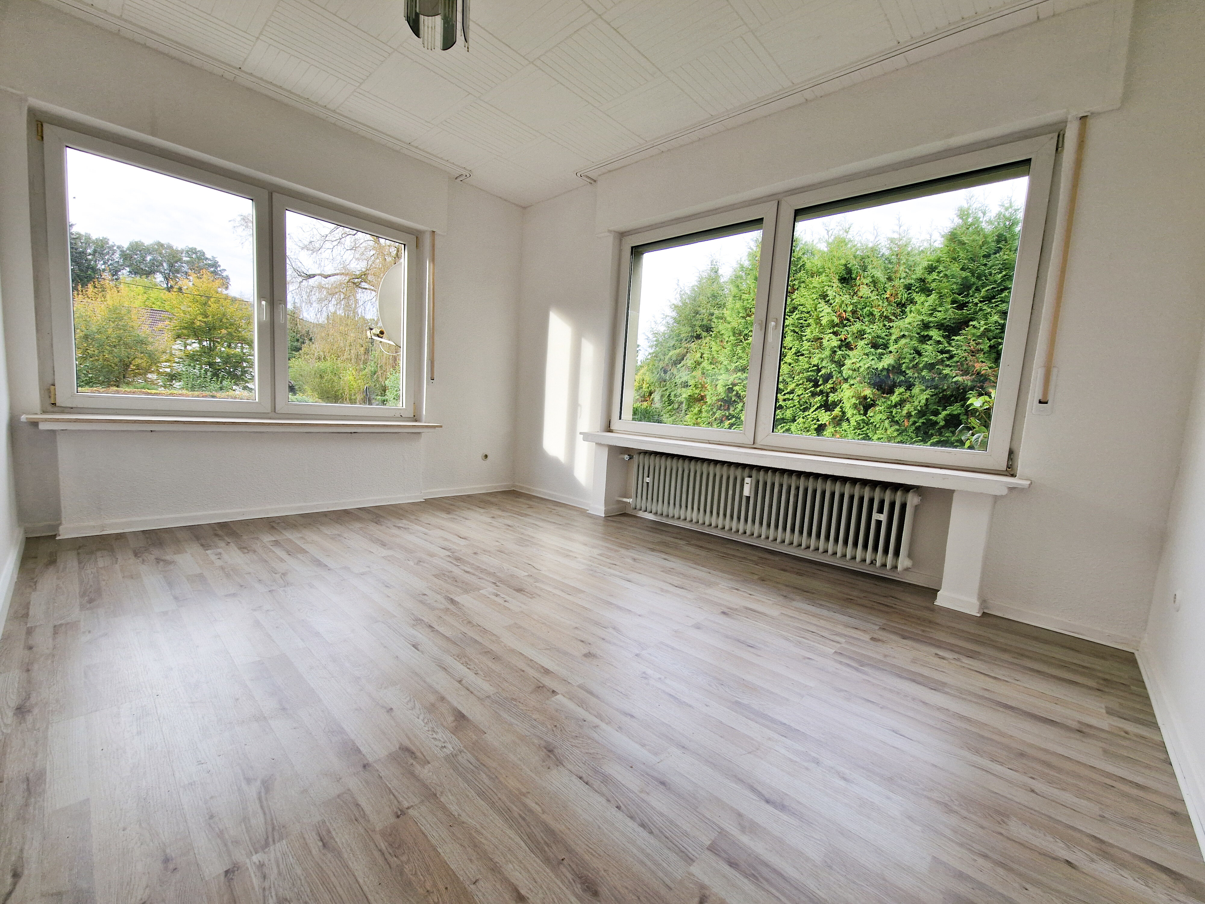 Wohnung zur Miete 350 € 3 Zimmer 67 m²<br/>Wohnfläche EG<br/>Geschoss 01.01.2025<br/>Verfügbarkeit Recklinghausertstr.12 Sundern Sundern 59846