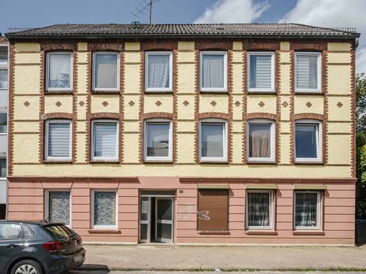 Haus zum Kauf 675.000 € 11 Zimmer 302 m² 607 m² Grundstück Wellingdorf Kiel / Wellingdorf 24148