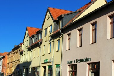 Bürofläche zur Miete 470 € 4 Zimmer 98 m² Bürofläche Pfingstgrabenstraße 2A Sangerhausen Sangerhausen 06526