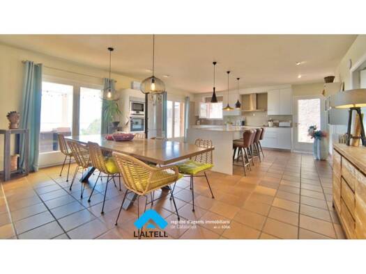Villa zum Kauf 780.000 € 5 Zimmer 472 m² 2.397 m² Grundstück l'Ametlla del Vallès 08480