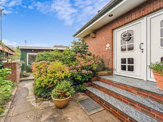 Einfamilienhaus zum Kauf 249.000 € 5 Zimmer 140 m² 588 m² Grundstück Erfde 24803