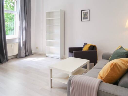 Wohnung zur Miete 535 € 2 Zimmer 60,6 m² 1. Geschoss Rosa-Luxemburg-Straße 67 Pölbitz Zwickau 08058