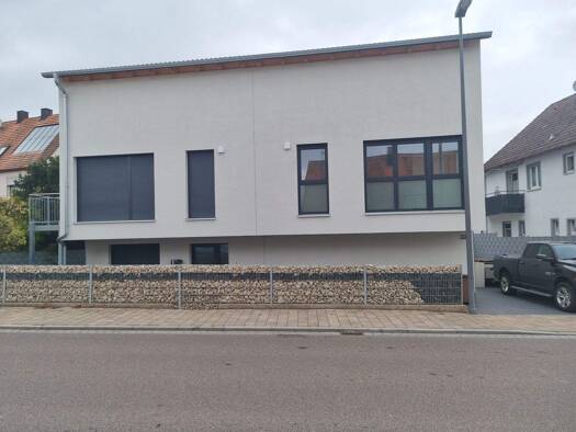 Doppelhaushälfte zur Miete 1.375 € 4 Zimmer 125 m² 125 m² Grundstück frei ab sofort Weinberger Straße 30 Aurach 91589