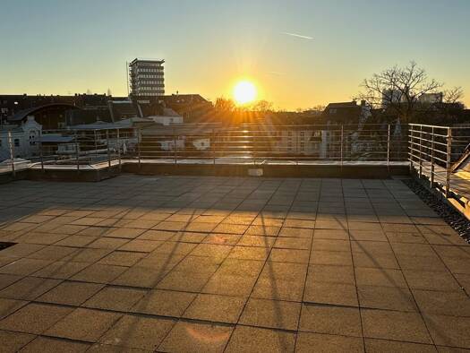 Wohnung zur Miete 2.720 € 3 Zimmer 158 m² Dachgeschoss, 3. Geschoss frei ab sofort Severinstraße 33 Altstadt-Süd Köln 50678