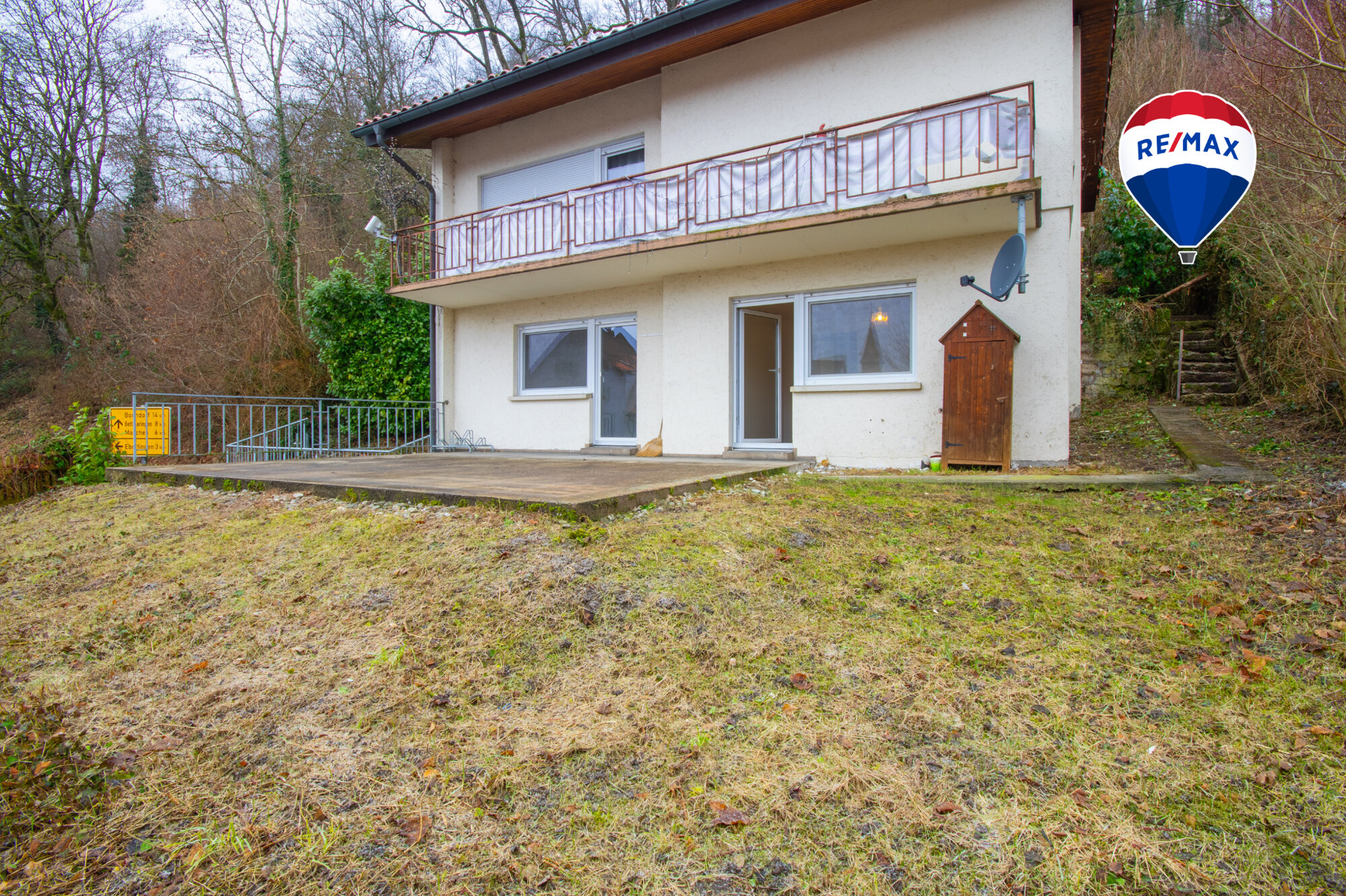 Mehrfamilienhaus zum Kauf 235.000 € 4 Zimmer 106 m²<br/>Wohnfläche 681 m²<br/>Grundstück Stühlingen Stühlingen 79780