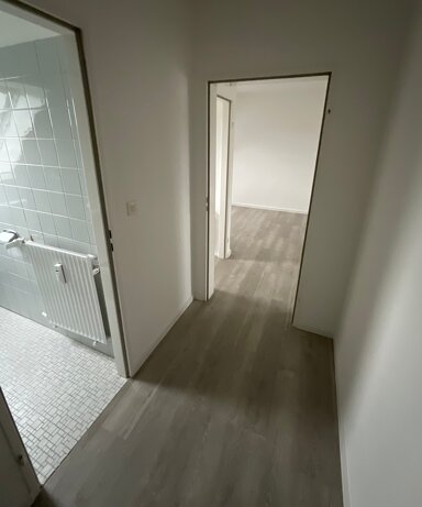 Wohnung zur Miete 265 € 1 Zimmer 35 m² 2. Geschoss frei ab sofort Birkenweg 63 Berenbostel - Nord Garbsen 30827