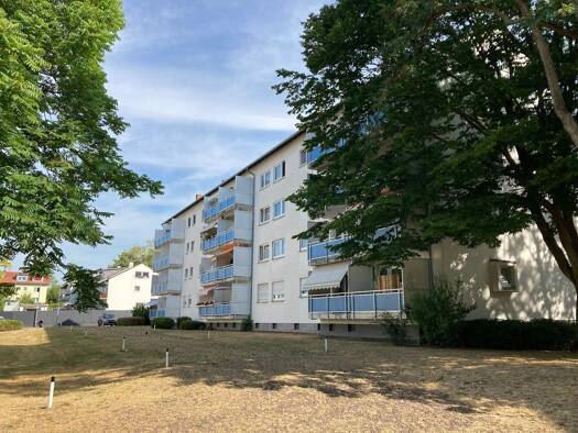 Wohnung zur Miete 595 € 3 Zimmer 67,6 m² 2. Geschoss Hessenring 24 Steinbach 61449