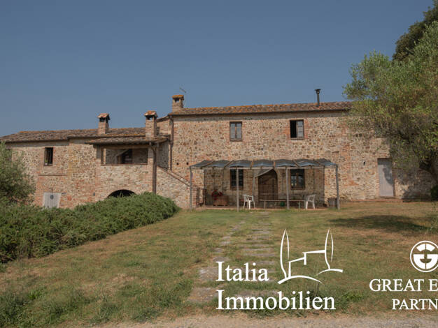 Bauernhaus zum Kauf 980.000 € 17 Zimmer 342 m² 15.000 m² Grundstück Città della Pieve 06062