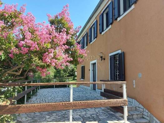 Haus zur Miete 1.500 € 3 Zimmer 200 m² Bribir, Vinodolska Opcina Vinodolska opcina