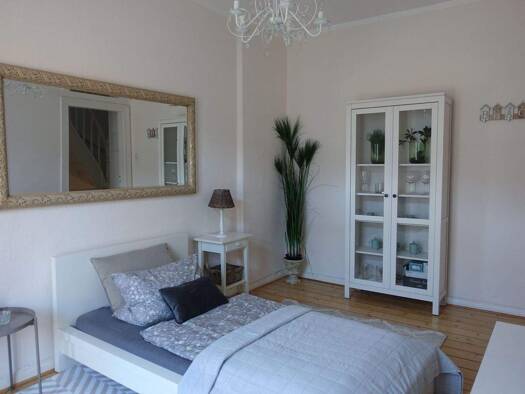 Wohnung zur Miete Wohnen auf Zeit 1.300 € 3,5 Zimmer 85 m² frei ab 01.03.2026 Huder Str. 20 Woltmershausen Bremen 28197