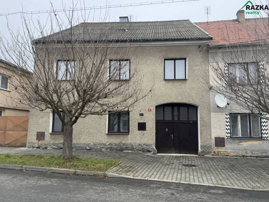 Einfamilienhaus zum Kauf 8.490.000 CZK 338 m² Stráz 82 Stráz 34802