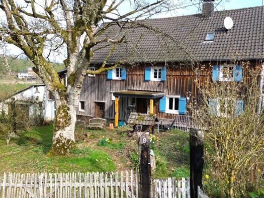 Doppelhaushälfte zum Kauf 149.000 € 3 Zimmer 49 m² 815 m² Grundstück Niederhof Much 53804