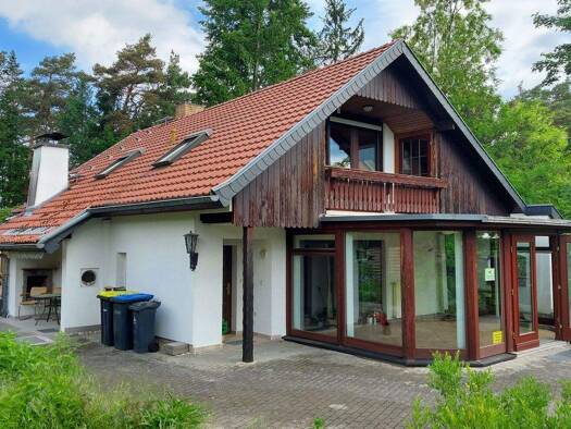 Einfamilienhaus zum Kauf 340.000 € 3 Zimmer 100 m² 2.410 m² Grundstück frei ab sofort Bad Liebenwerda 04924