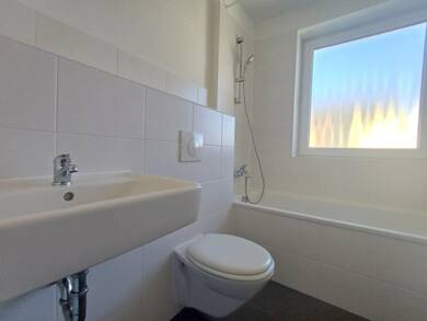 Wohnung zur Miete 625 € 3 Zimmer 69,5 m² frei ab sofort Melanchthonstr. 23 Innenstadt Minden 32425