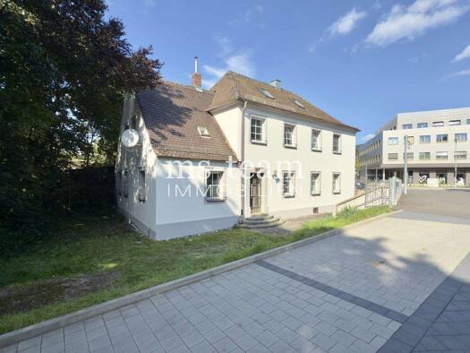 Sonstiges zum Kauf als Kapitalanlage geeignet 335.000 € 6 Zimmer 154 m² 385 m² Grundstück Amberg 92224