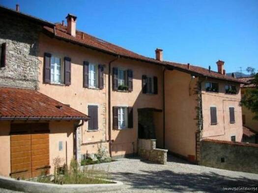 Wohnung zum Kauf 350.000 € 5 Zimmer 161 m² Olginate 23854