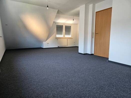 Wohnung zur Miete 880 € 3 Zimmer 80 m² Geschoss 2/3 frei ab sofort Schwabach Schwabach 91126