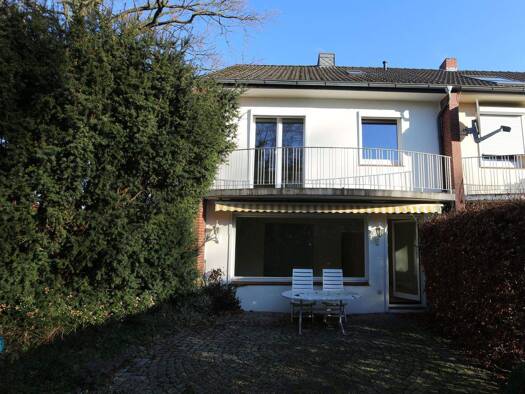 Reihenendhaus zum Kauf 305.000 € 4,5 Zimmer 131 m² 419 m² Grundstück frei ab sofort Seestraße 224 Halstenbek 25469