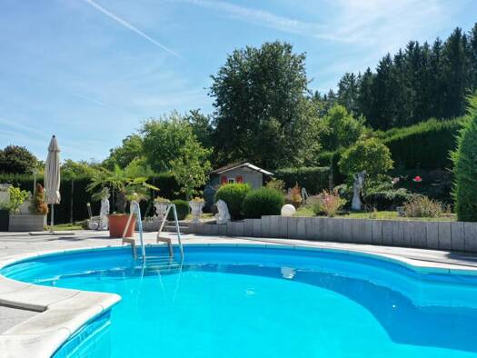 Haus zum Kauf 649.000 € 7 Zimmer 204 m² 1.484 m² Grundstück frei ab sofort Salzstetten Waldachtal 72178